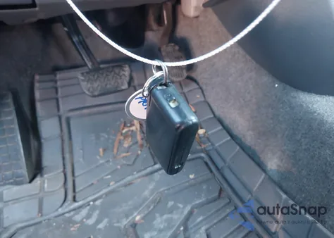 2007 Toyota Prius из США, поврежденный, VIN JTDKB20UX77677768